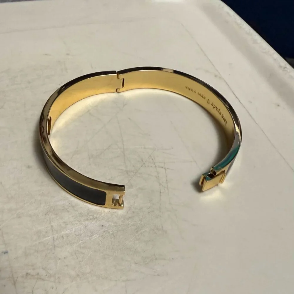 Kate Spade Black Hole Punch Hinge Bangle/Bracelet - Picture 4 of 5